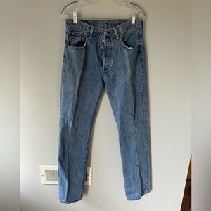 Men’s 32x34 Levi's Blue 501 Straight Leg Button Fly Denim Medium Wash Jeans USA